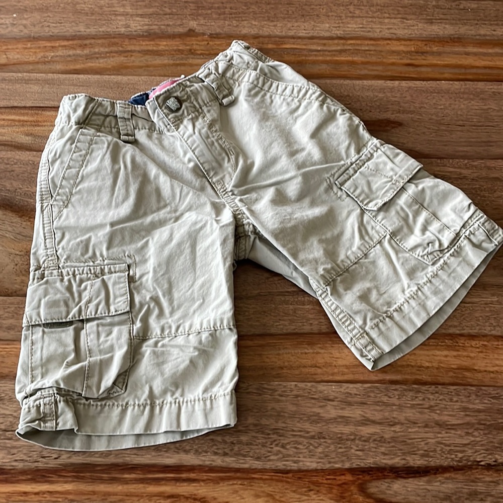 Boy’s Levi Cargo Short Size 6 Regular